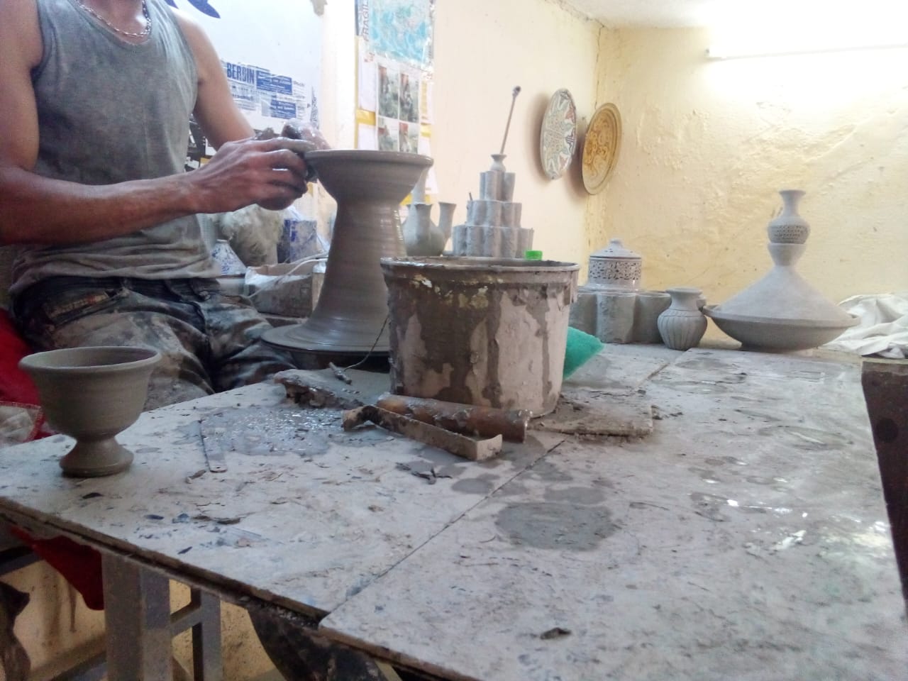 Pottery Workshop in Marrakech – Moroccan Ceramics & Artisan Experience